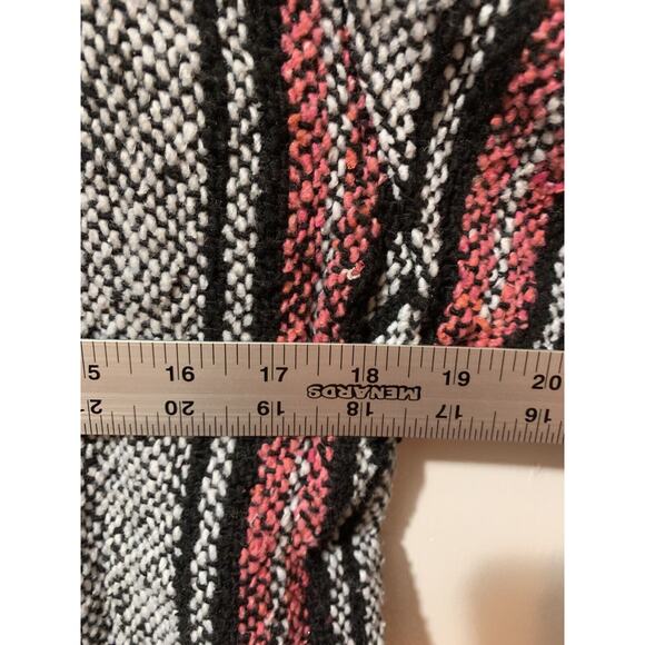 Iguana Jack Youth Kids L/XL Hoodie Pull Over‎ Sweater Pocket Pink Gray Black - Picture 7 of 9